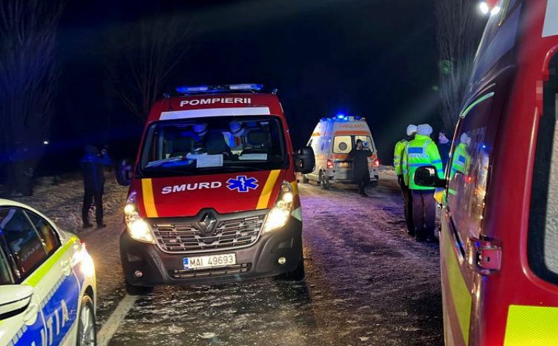 ACCIDENT grav cu 8 oameni înghesuiţi într-o maşină cu cauciucuri de vară. 2 copii au murit