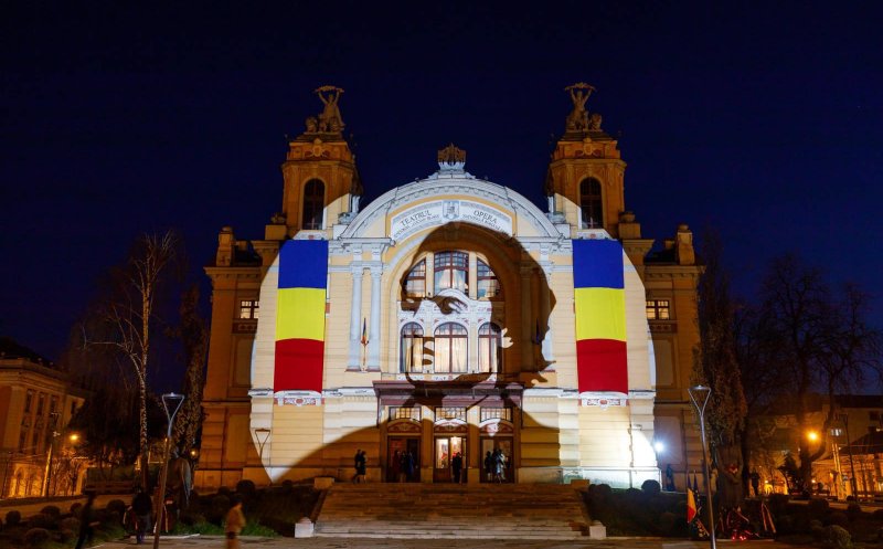 Ziua Culturii Naționale, sărbatorită la Cluj! Ceremonie în fața Teatrului Național, la statuia Poetului Național Mihai Eminescu