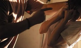 Scandal într-o familie din Cluj. Bărbat de 70  de ani, reținut după ce și-a amenințat fiul și nevasta