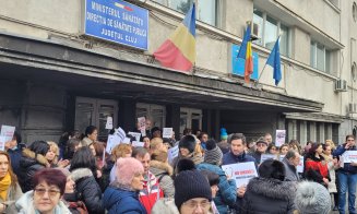 Medicii de familie din Cluj, protest în fața Casei de Asigurări de Sănătate. De la 1 februarie nu se mai acordă consultații