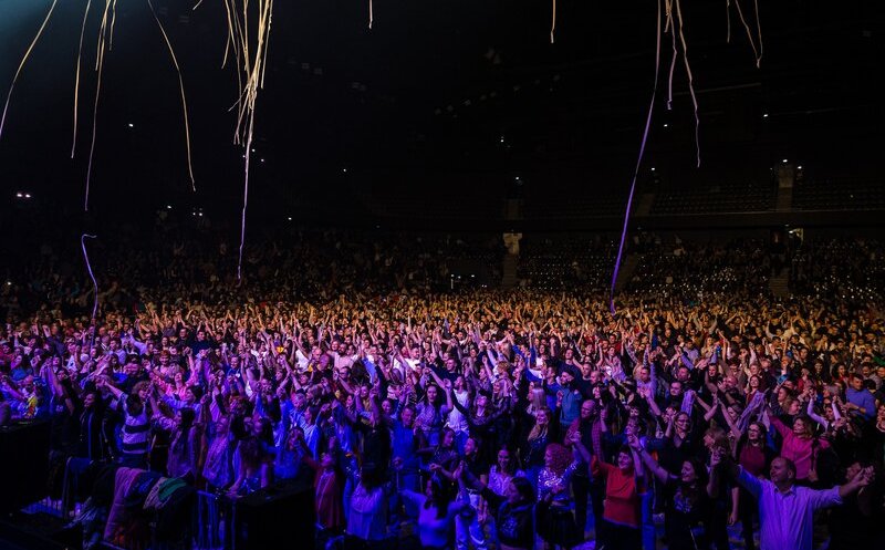 Cea mai mare petrecere de Ziua Femeii va fi la Sala Polivalentă BT Arena, cu Lou Bega, Mirabela Dauer, DJ Project, Trupa Hara
