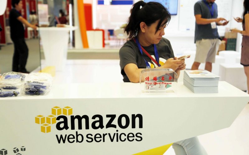 Amendă usturătoare pentru Amazon în Franța. Gigantul online ar trebui să plătească 32 mil. euro pentru „supravegherea angajaților”