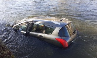 ACCIDENT în apropiere de Cluj Arena! Un bărbat a PLONJAT cu mașina în Someș