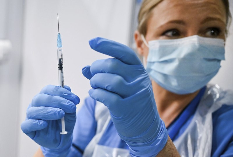 Vaccinuri anti-COVID: Un studiu indică un risc de tulburări menstruale