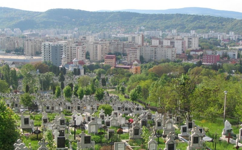 Sute de morminte din Cimitirul Mănăștur, în pericol de strămutare. Consiliul local CONTESTĂ decizia Judecătoriei Cluj-Napoca