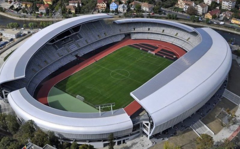 Un oficial al clubului UTA, luat cu ambulanța de pe Cluj Arena, imediat după meciul cu U Cluj