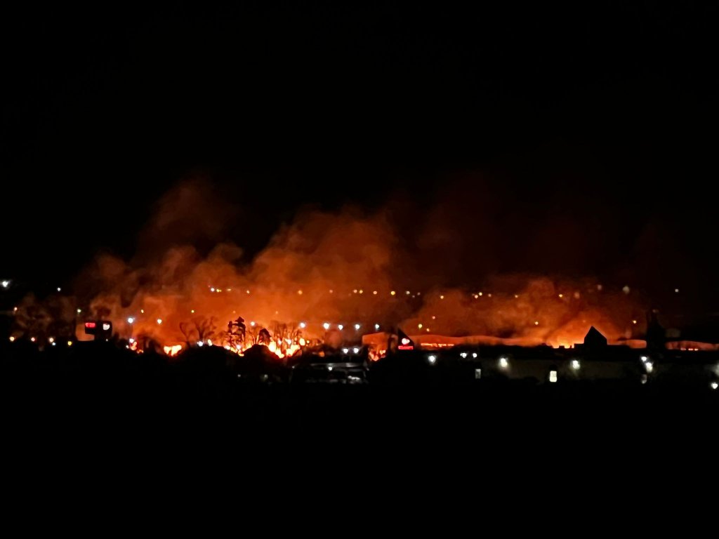 INCENDIU în zona Someșeni! Arde stufărișulul pe o suprafață de 500mp