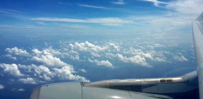 Anchetă în Mureș după ce o componentă de fuzelaj s-a desprins în timpul zborului unei aeronave