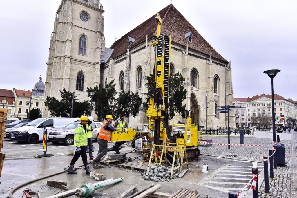 Tunelurile subterane din Cluj, mit sau realitate? Ce a găsit echipa care a forat în Piața Unirii pentru metrou