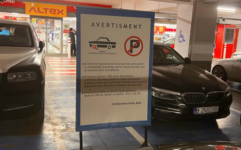 Parcare cu "handicap de București"... în mall la Cluj