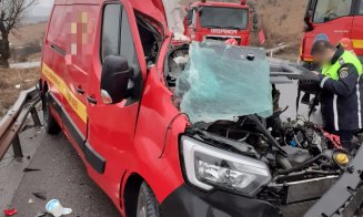 GRAV ACCIDENT în judeţul Cluj: Implicate un autotren și o autoutilitară / Victimă decedată / Trafic blocat