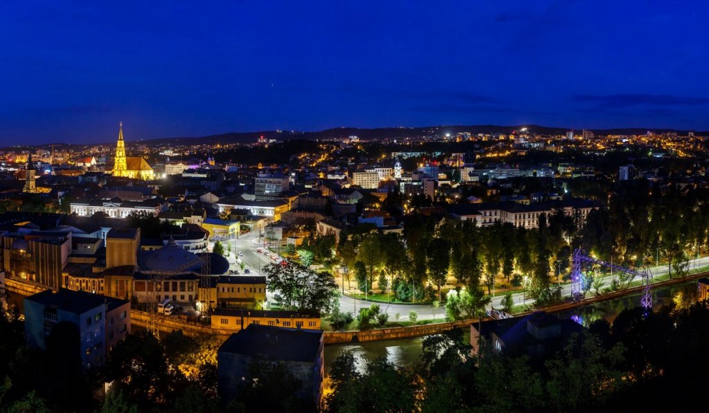 Cluj-Napoca, în topul celor mai romantice oraşe din ţară. Suma plătită de un clujean îndrăgostit pentru un buchet de flori