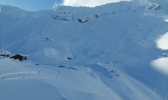 Avalanșă de mari dimensiuni la Bâlea Lac! Două corturi au fost îngropate în zăpadă