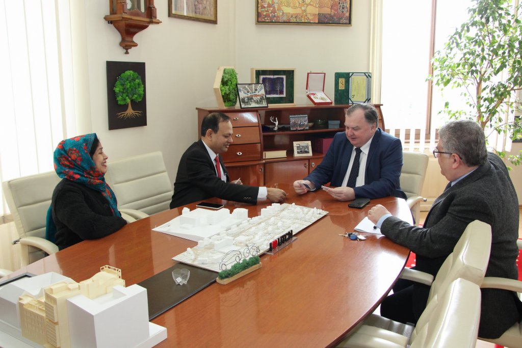 Ambasadorul Bangladeshului, în vizită la Universitatea Tehnică din Cluj-Napoca
