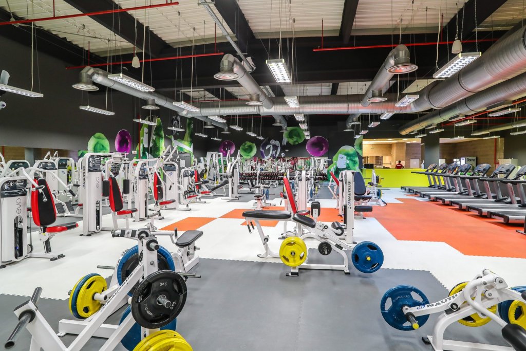 Mai multe săli de fitness World Class, închise de ANPC. Propunere de până la 1 an / Ce nereguli s-au găsit