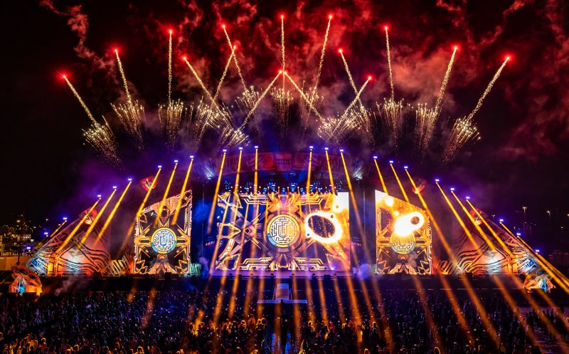 UNTOLD DUBAI: 40.000 de persoane în prima zi de festival