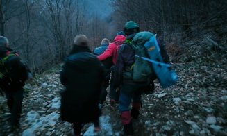 Clujean accidentat în urma unei căzături în Munții Țibleș. Salvamontiștii maramureșeni au intervenit