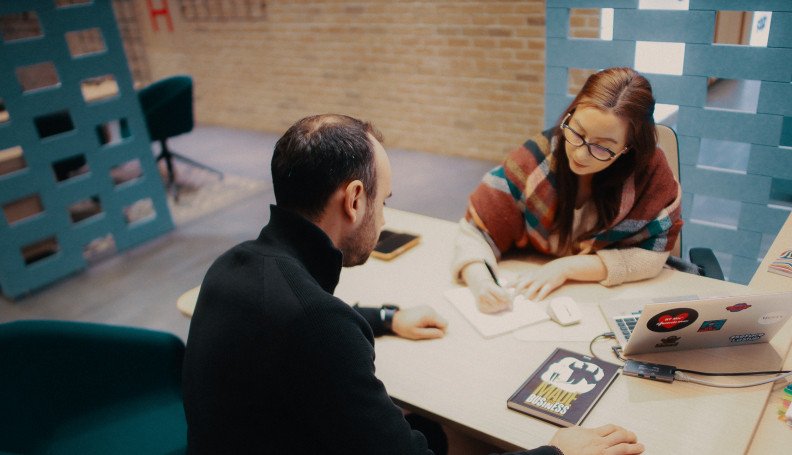 FEI și BT Mic, un nou angajament de garantare InvestEU pentru facilitarea accesului la finanțare a 10.000 de afaceri mici