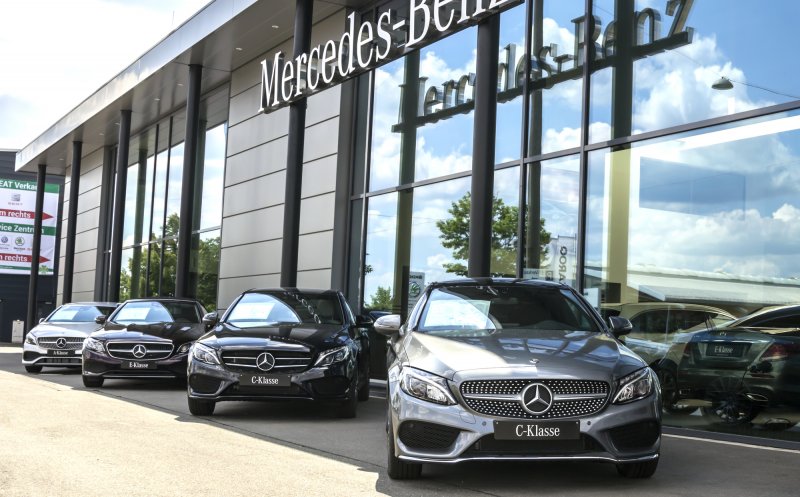 Se întâmplă și la case mari. Mercedes recheamă în service sute de mii mașini