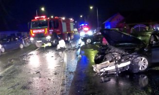 Accident în Florești: 2 mașini și 1 autobuz / 3 adulți și 1 copil primesc îngrijiri medicale