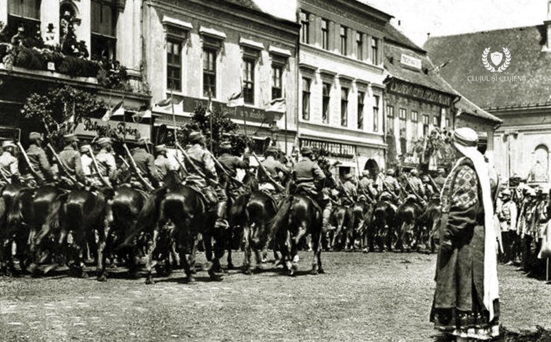 Regina Maria la Cluj, în Piața Unirii, anul 1919