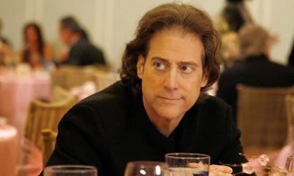 A murit actorul american Richard Lewis