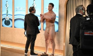 Cât de dezbrăcat a fost, de fapt, John Cena la Oscaruri? Fotografiile din culise