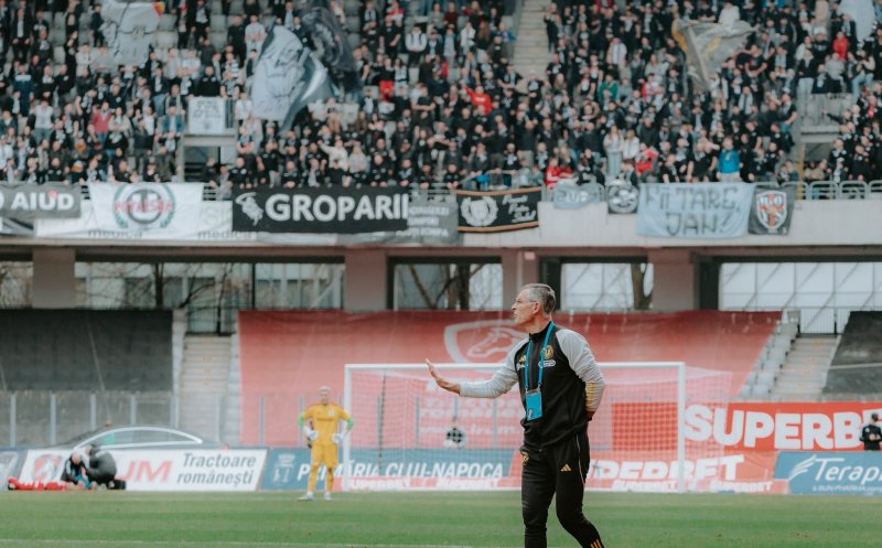 Adevărata luptă abia acum începe, crede Sabău: "Avem 9 finale, trebuie să mergem înainte"