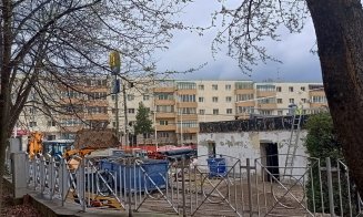 De aproape o lună, la McDrive-ul din Mănăștur au intrat buldozerele. Muncitorii încă demolează în zona Minerva