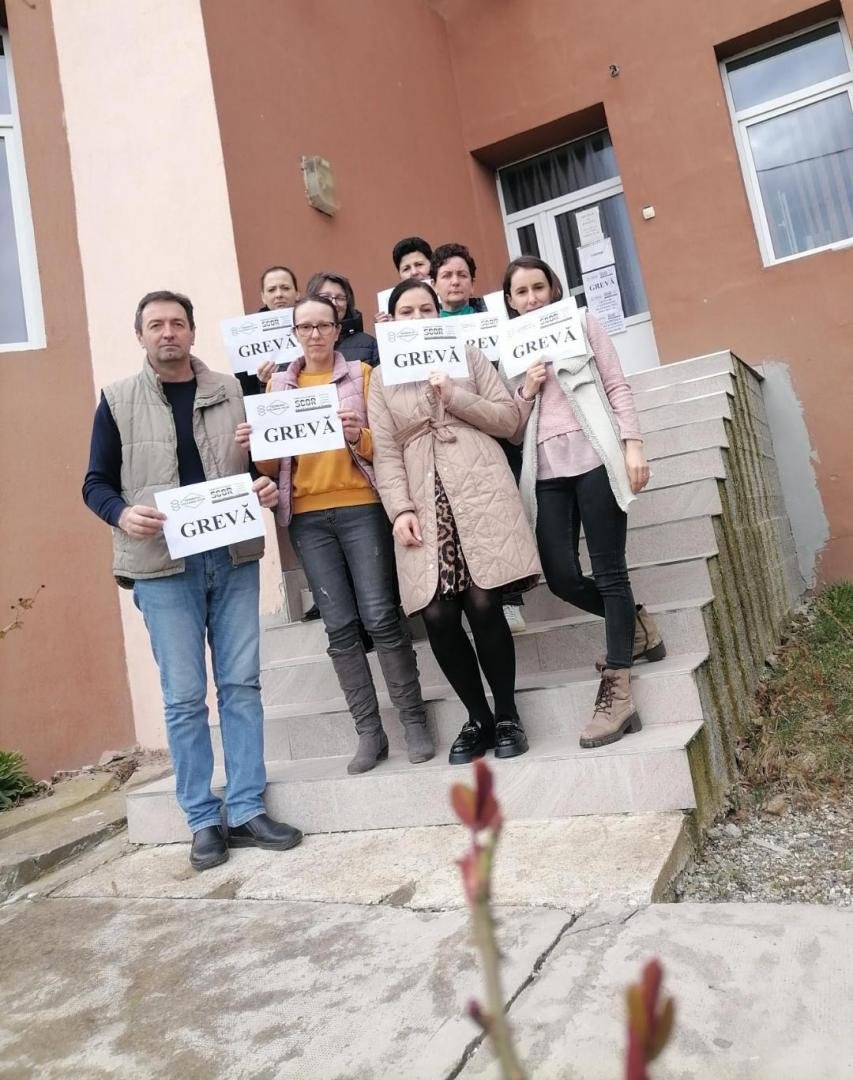 Grevă în peste 30 de primării din județul Cluj. Funcționarii vor salarii cu 40% mai mari