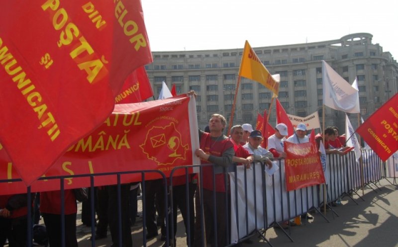 Grevă de avertisment la Poșta Română. Următorul pas: greva generală. Sindicat: ''Dacă se va ajunge acolo, aproape jumătate din populaţia României va avea de suferit''