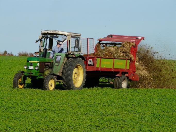 Campania de fertilizare organică de la Transavia, "respectând procedurile", era programată până în 12 aprilie. Aţi fi rezistat 3 săptămâni cu putoarea?