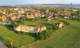 O ruină plină de legende din 1615: Castel din Transilvania, restaurat și transformat în HUB cultural / Se află la o oră jumătate de Cluj-Napoca