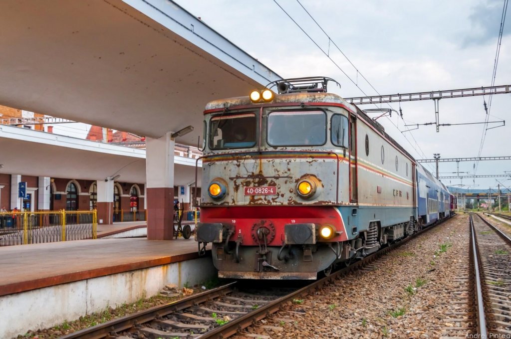 Se schimbă ora: Cum vor circula trenurile în noaptea de sâmbătă spre duminică