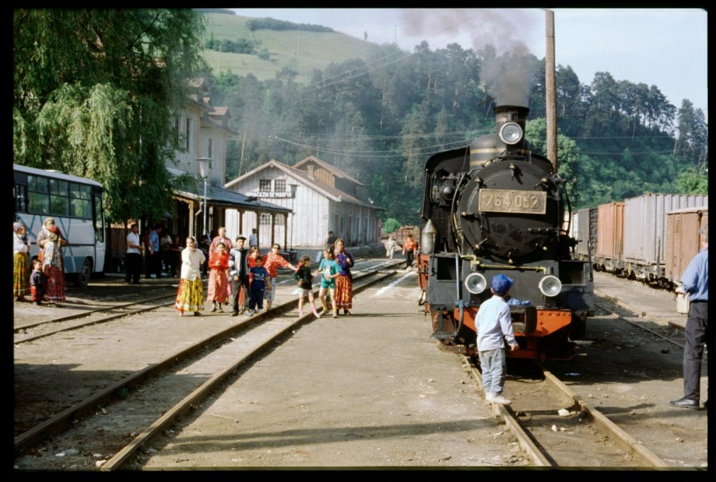 Fotografii superbe de colecție din anii `60 -`90 cu mocănița din Apuseni, de la Turda la Abrud
