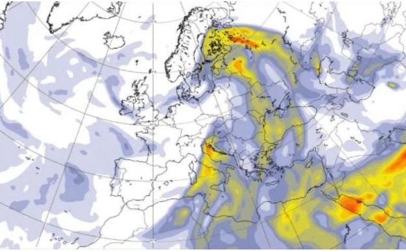 Valul de praf saharian, deasupra României până marți seara. Clujul, printre zonele în care vor fi inclusiv depuneri