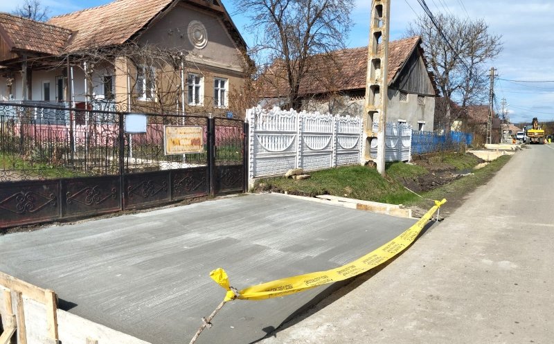 Lucrări pe un drum județean din Cluj! Se realizează accesele la proprietăți