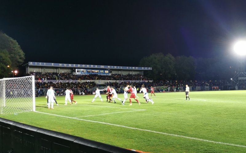 Umilință la Maxim. CFR Cluj a pierdut lamentabil la Hunedoara