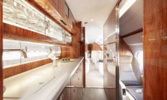 Iohannis a decolat din Sibiu spre Coreea de Sud cu avionul privat de lux cu care a mers în Emiratele Arabe și turneul din Africa