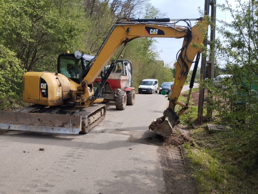 Un nou drum județean din Cluj a intrat în reparații. Ce lucrări se fac