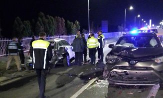 Accident grav în Florești. Au fost implicate 4 mașini / O tânără a ajuns la spital