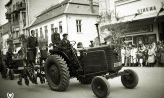 Defilare cu ocazia sărbătoririi Zilei Internaționale a Muncii, 1959