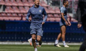 Dan Petrescu i-a aliniat şi i-a pus la treabă pe CFR-işti de Ziua Muncii / "De 1 Mai, sărbătorim prin muncă"