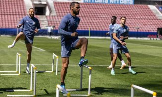 Dan Petrescu i-a aliniat şi i-a pus la treabă pe CFR-işti de Ziua Muncii / "De 1 Mai, sărbătorim prin muncă"