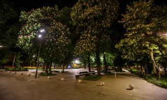 Cluj-Napoca: Parada castanilor înfloriți în Piața Ștefan Cel Mare