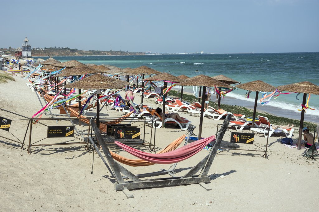Câți turiști au fost pe litoral în minivacanța de 1 mai și Paște. Vama Veche și Mamaia, capitalele distracției