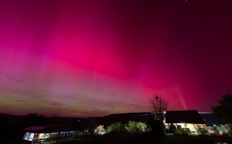 Astronom despre aurora boreală vizibilă pe cerul României: "Nu s-a mai văzut așa de sute de ani"