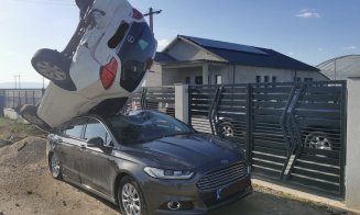 ACCIDENT ca în cascadoriile de la Hollywood + dosar penal / "Artă!" / "Eu zic să le lăsaţi aşa ca monument istoric..."