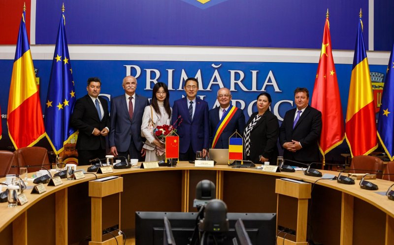 Ambasadorul Republicii Populare Chineze în România, la Cluj