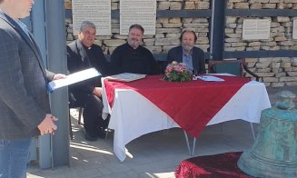Clopotul unei biserici din Cluj, descoperit îngropat în Ungaria, restituit după aproape 80 de ani